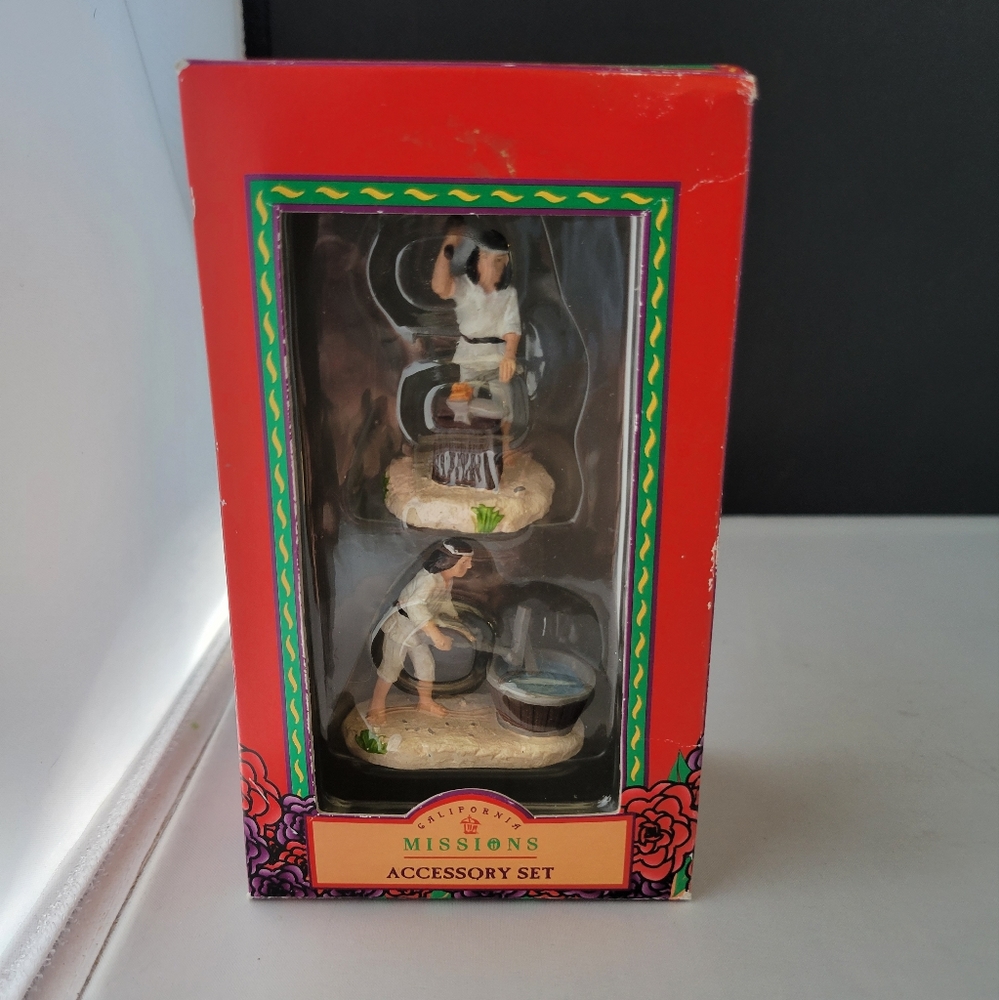 Vintage Native American Mervyn's California Missions Accessory Set/ Ornament 